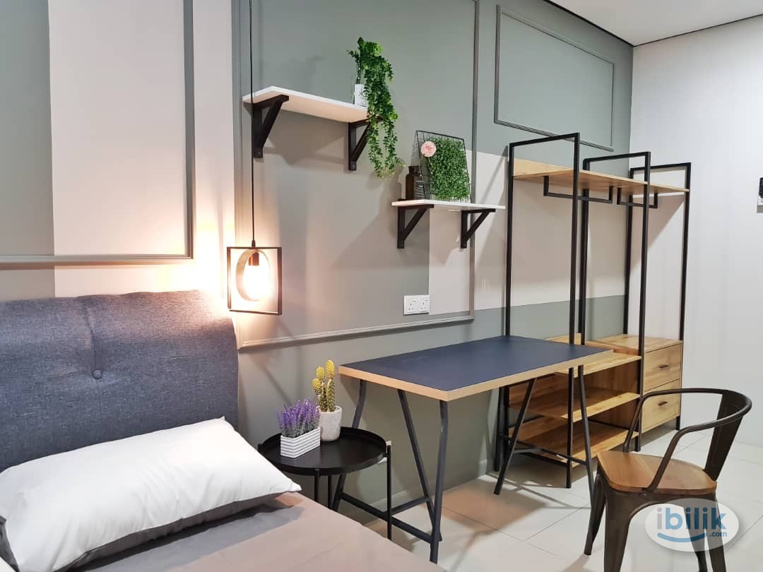 [Male Unit] Middle Room at KL Sentral, KL City Centre - Image 1