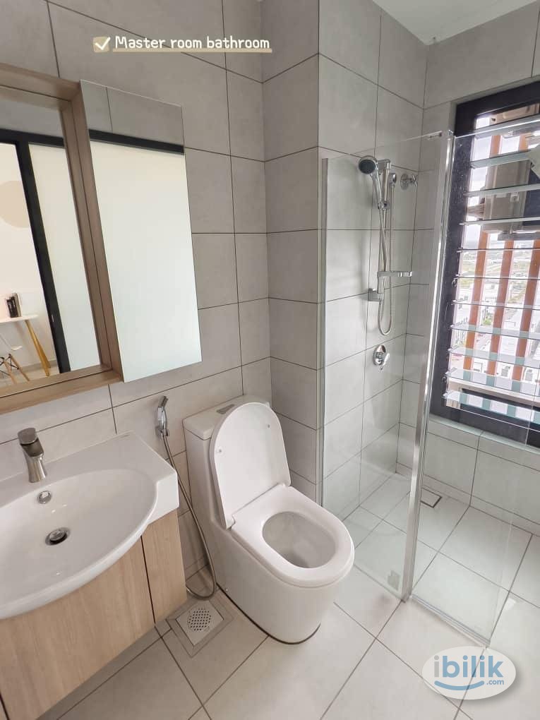 Fully Furnished Sinaran Condominium Middle Room for Female Only at Batu Kawan, Seberang Perai - Image 1