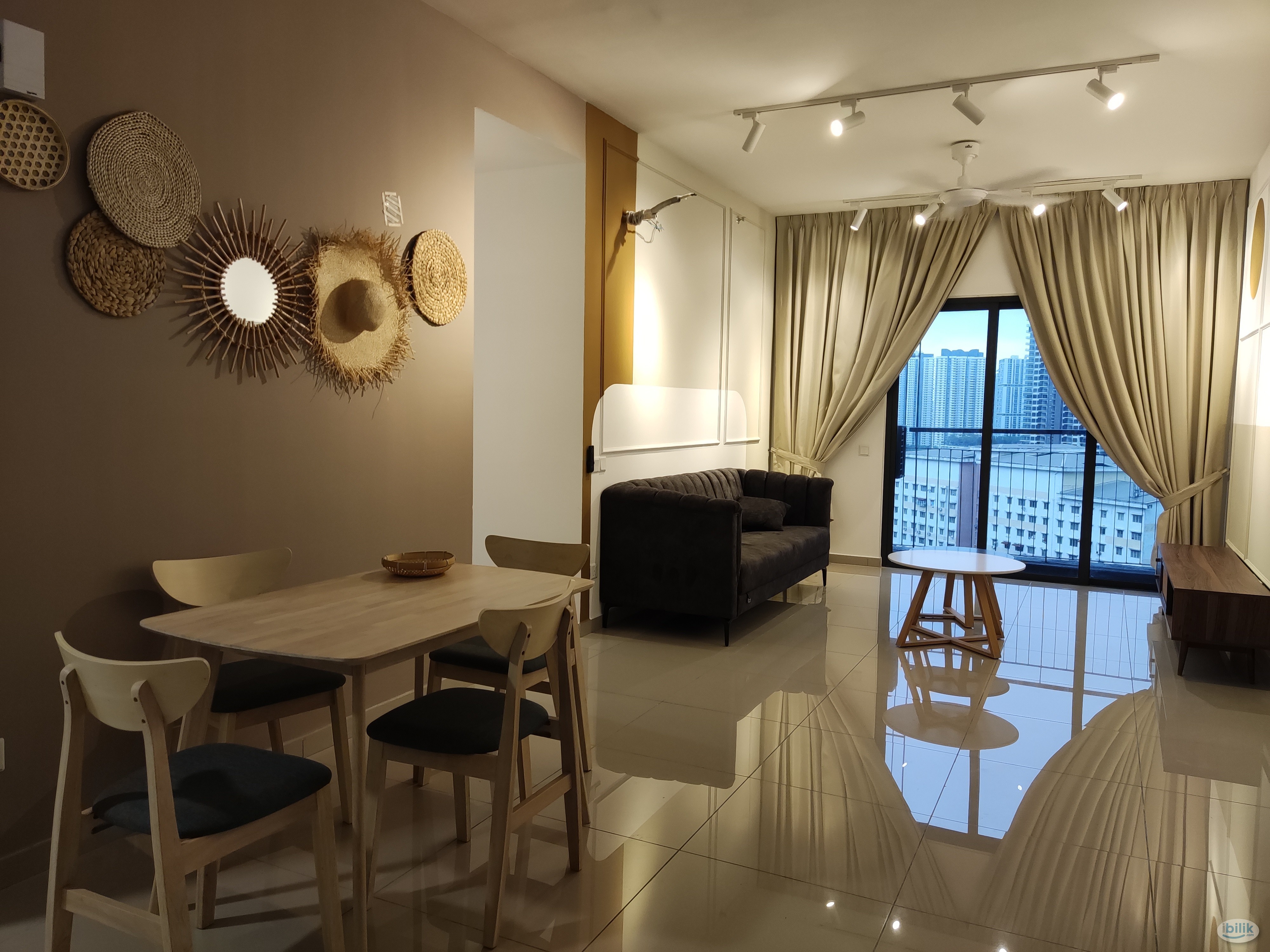 Master Room at D'Quince Residence, Damansara Perdana - Image 4