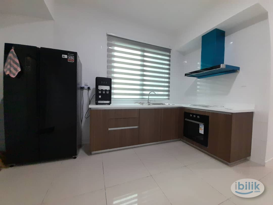 Master Room at Nadayu 801 @ Subang Murni, Shah Alam - Image 2