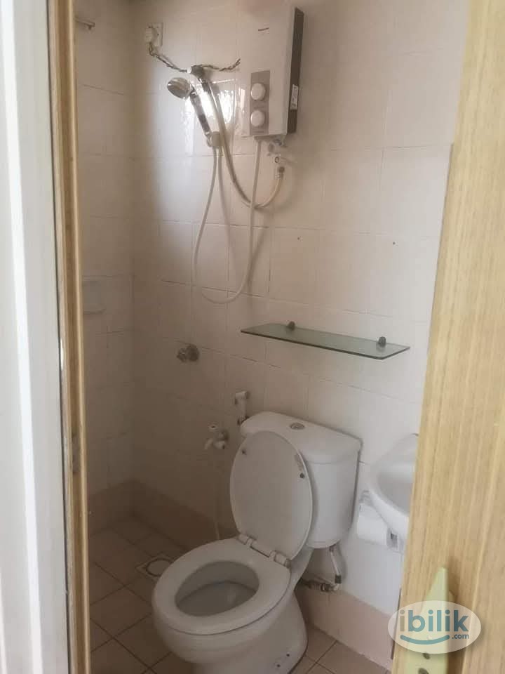 Master Room at Taman Midah, Cheras - Image 3