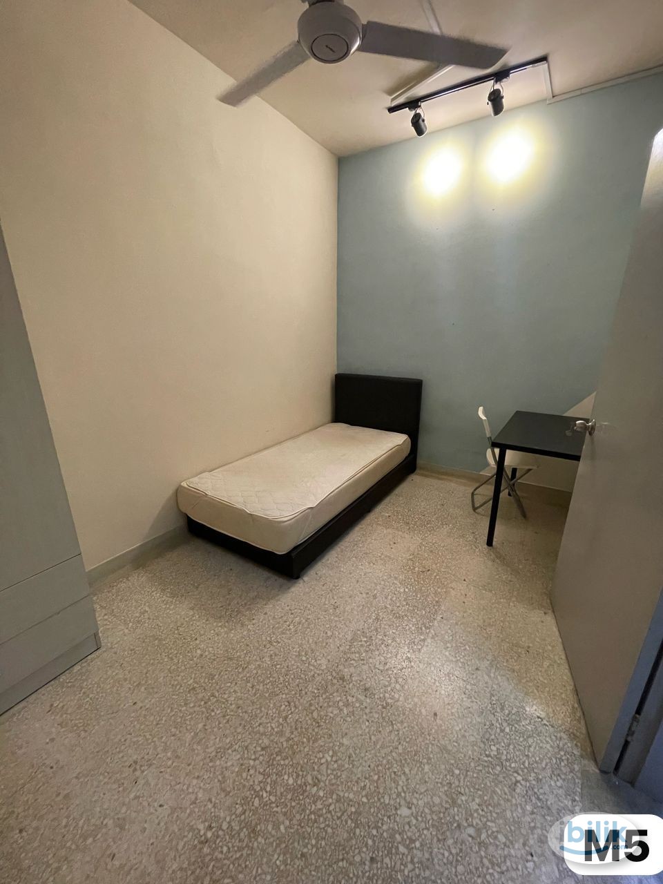Brand New Room - Middle Room at Jalan SS2/72, Fully Furnished - Image 3