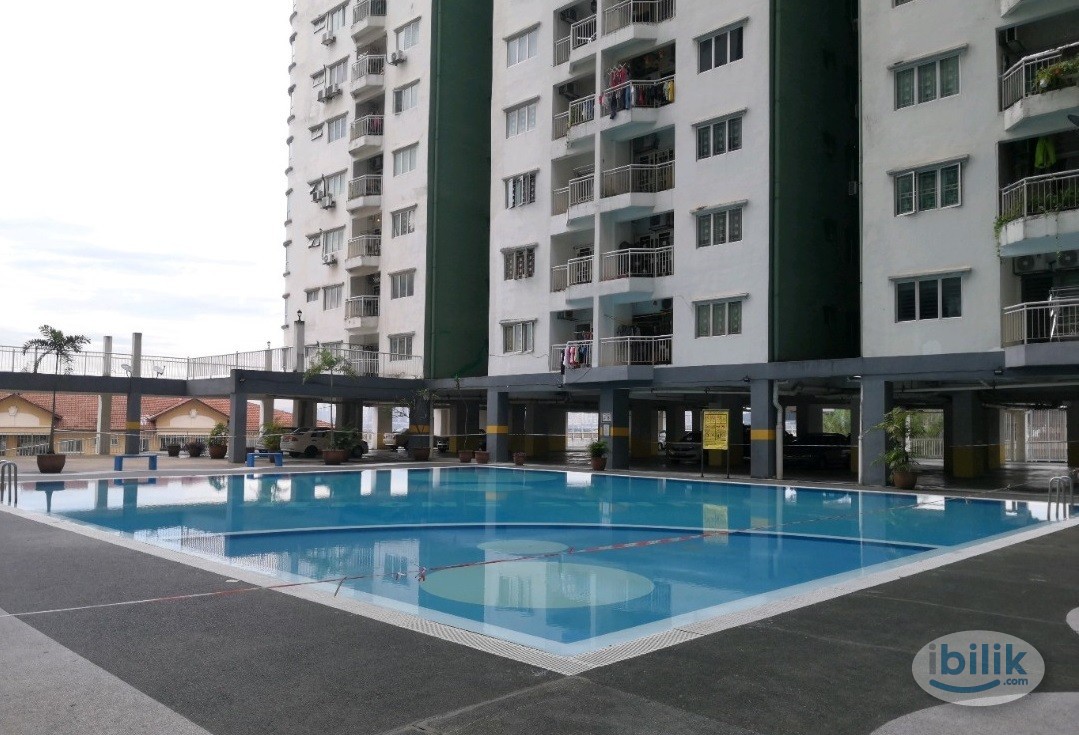 Medium Room @ Kepong Sentral (Female Unit) - Image 5