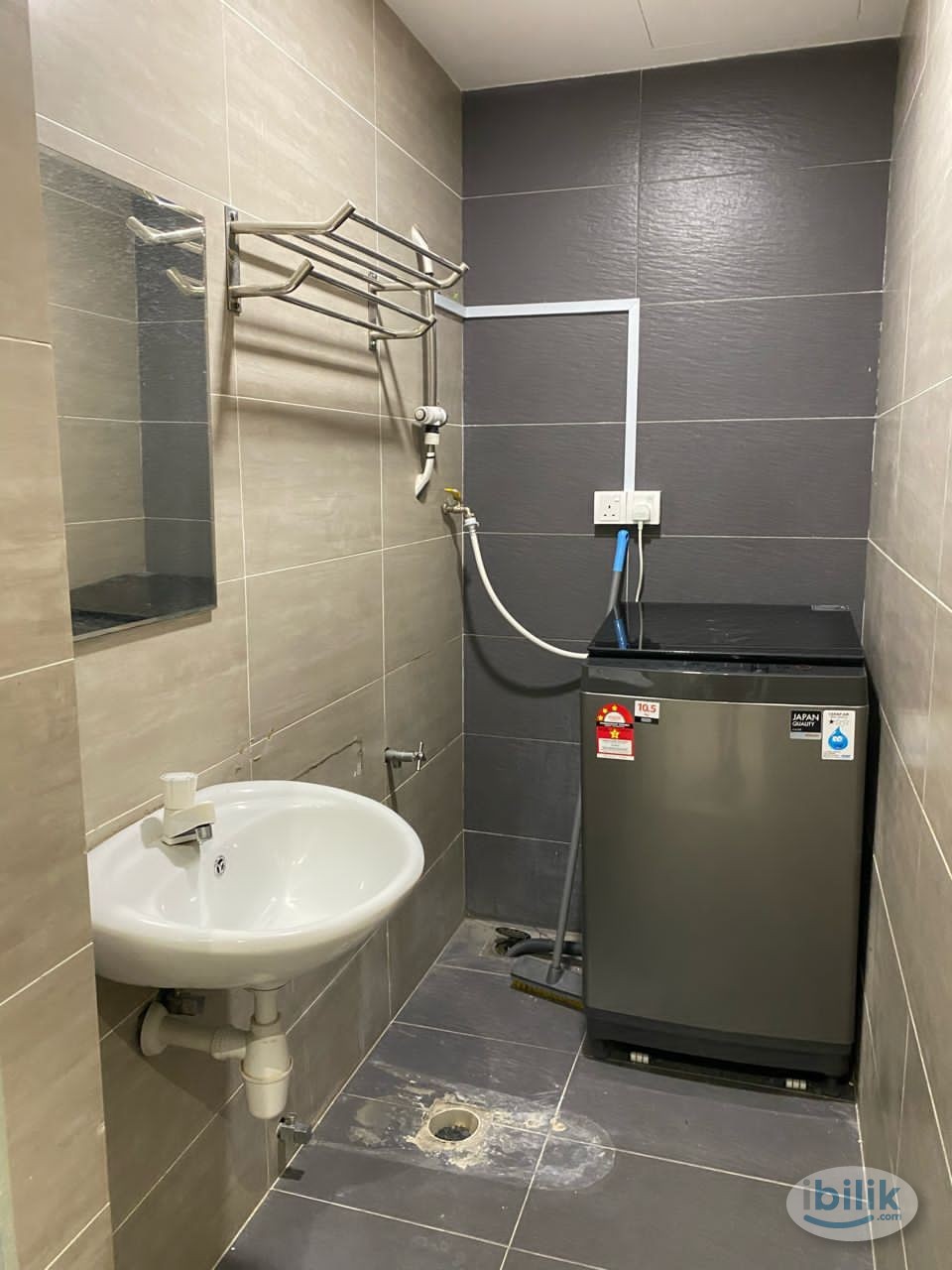 New Co Living Unit with Private Bathroom nearby UTAR Sg Long @ Mahkota Cheras - Image 4
