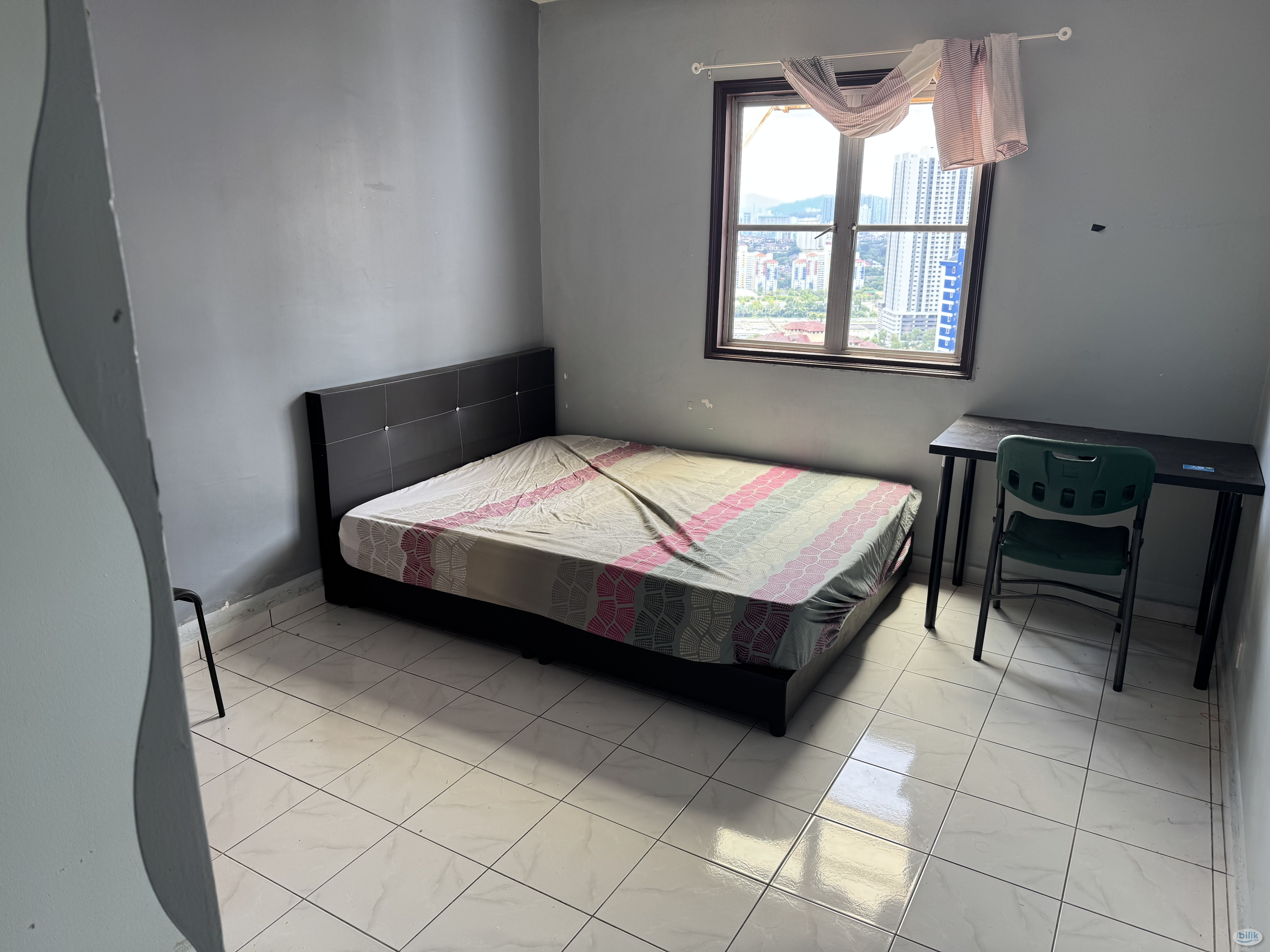 Master Room at Pantai Hillpark 2, Pantai - Image 3