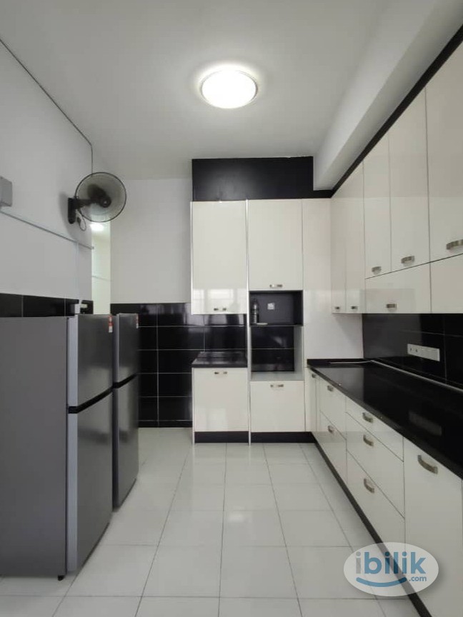 Single room for rent in setia indah - Image 3