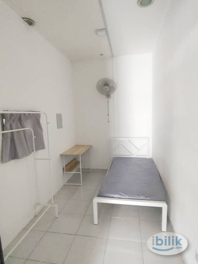 Single room for rent in setia indah - Image 1