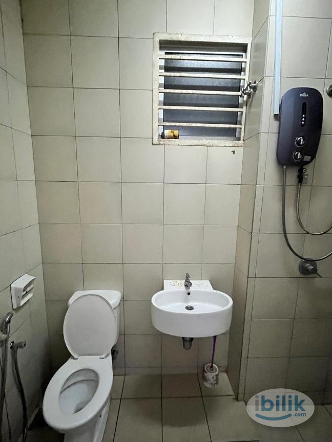 💕LOW DEPOSIT🔥🔥SETIA ALAM SINGLE ROOM FOR RENT 😍😍NEAR SETIA CITY MALL 🙌🙌 - Image 5