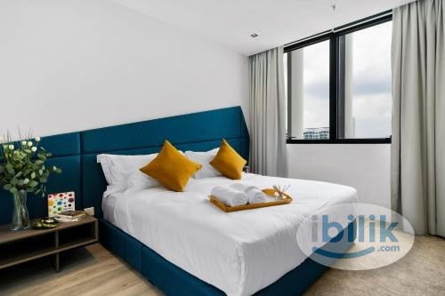 Spacious Room in Lumi Tropicana - Image 4