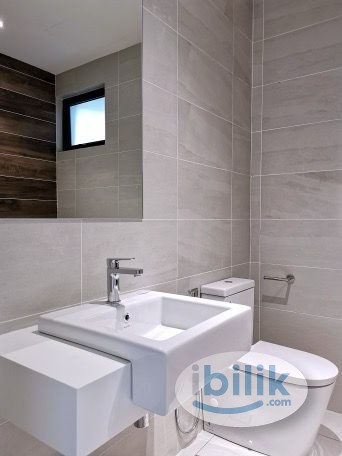 Luxurious Master Room at Unio Residence, Kepong - Image 4