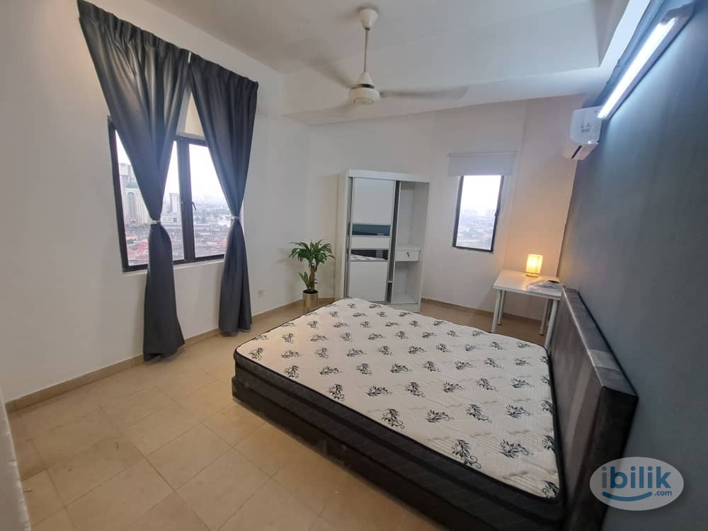 Male Master Room @ Menara Bakti Condominium, Sek14, Next to Plaza 33, Digital Mall, Jaya Shopping Mall & Symphony Square - Image 4