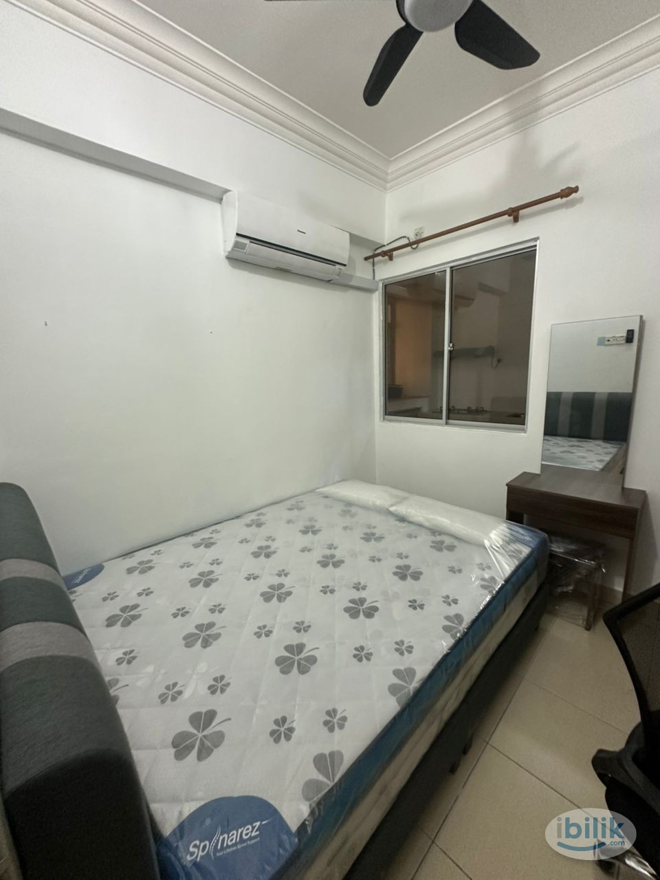 Middle Room at Fortune Park, Seri Kembangan - Image 1