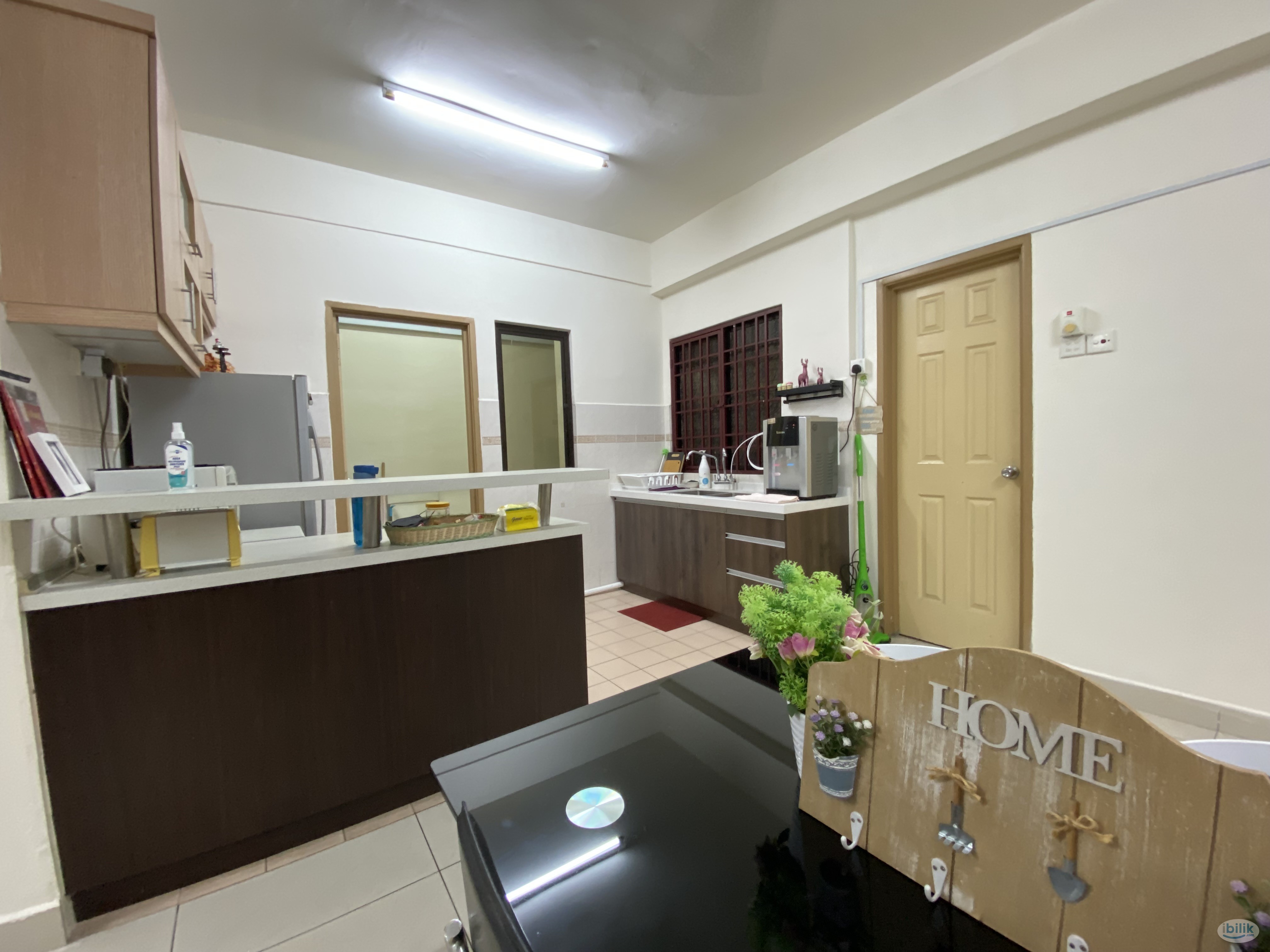 👩🏻8 minute 🚶‍♀️to MRT🚂, Exclusive Single Room near IKEA PJ Bandar Utama @ Pelangi Condominium🙆‍♂️ Damansara Sentral Suri - Image 4