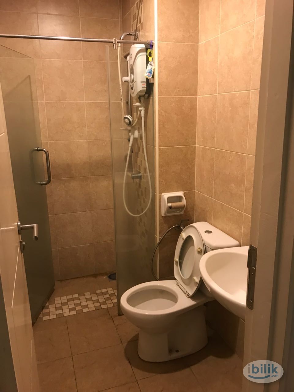 Master Room at Residency Mutiara, Brickfields - Image 1