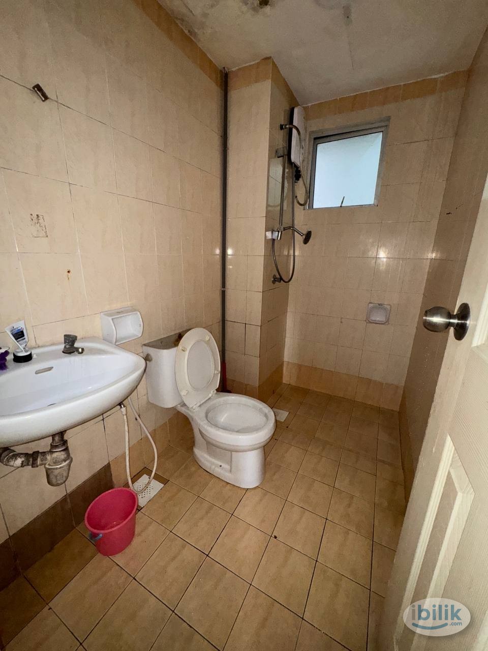 🔥 Fully Furnished Room @ Suriamas Condo Bandar Sunway | Near Sunway Pyramid & BRT | From RM600 🔥 - Image 1