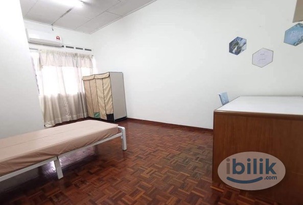Taman Paramount Room Available For Rent. SS2 / Sea Park / LRT Station - Image 1