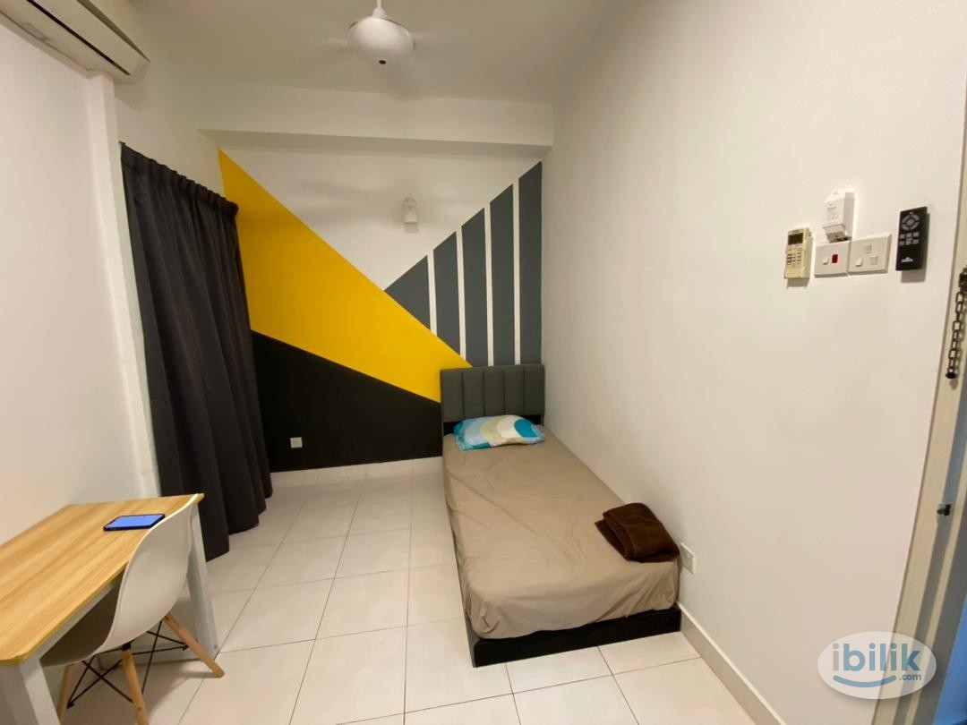 Middle Room at Setiawalk, Pusat Bandar Puchong - Image 2