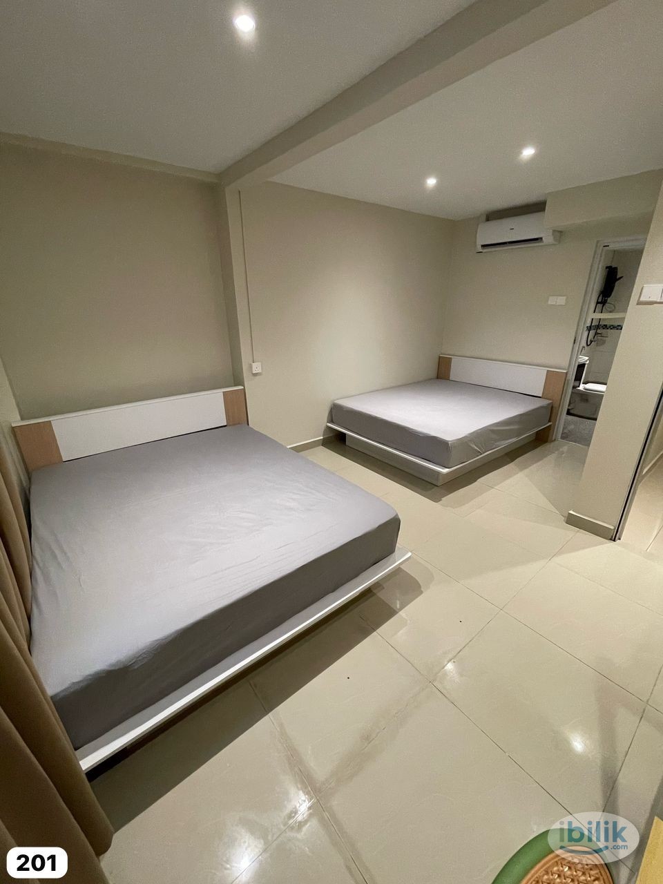 2 queen bed💥. 0 deposit❗. Can stay for company workers💯🔥 5 min to MRT bukit bintang 🚎✨ - Image 1