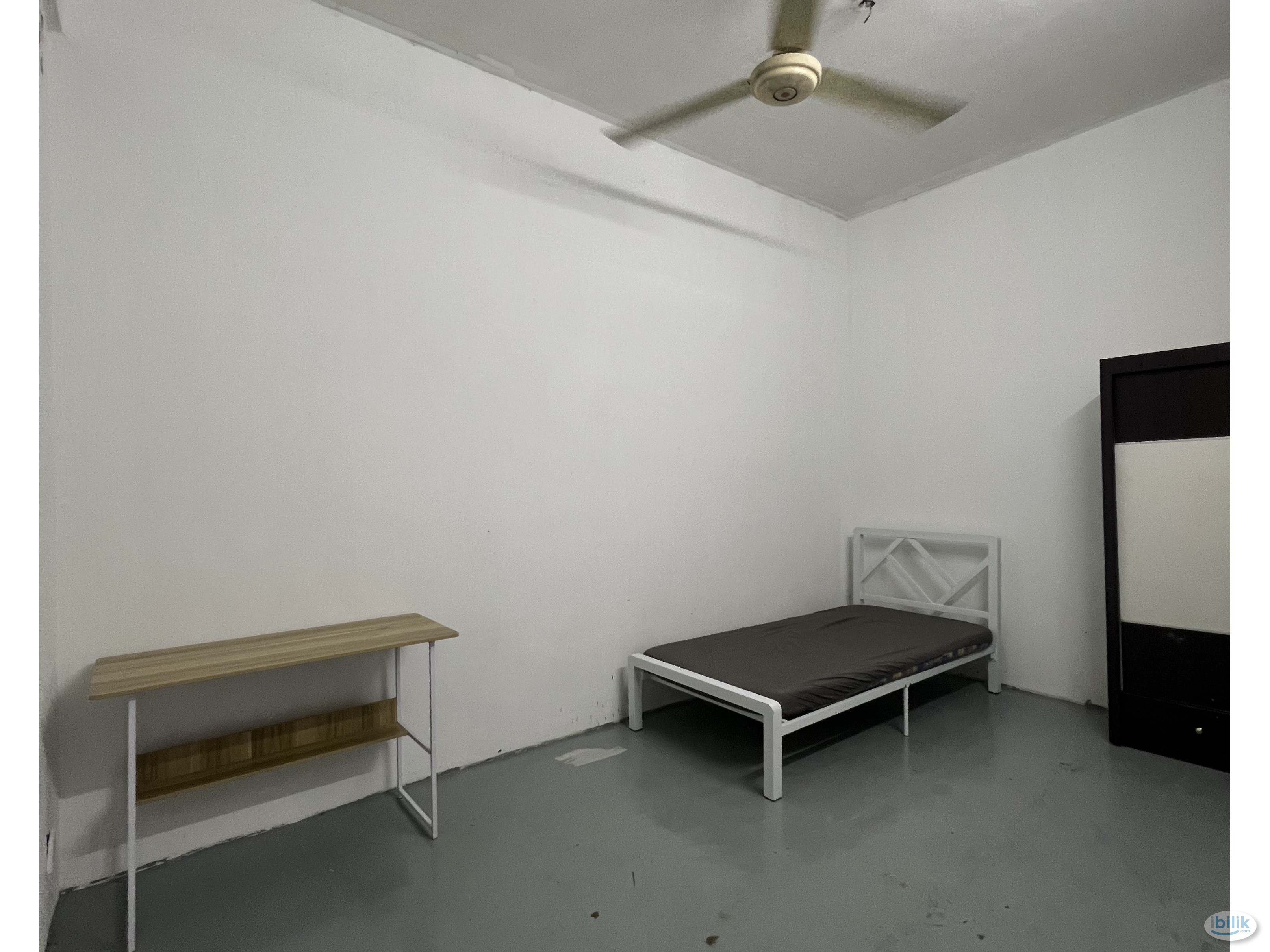Zero Deposit! Single Room For Rent Petaling Jaya Near Seksyen 17🙇🏻‍♀️🚈 - Image 1