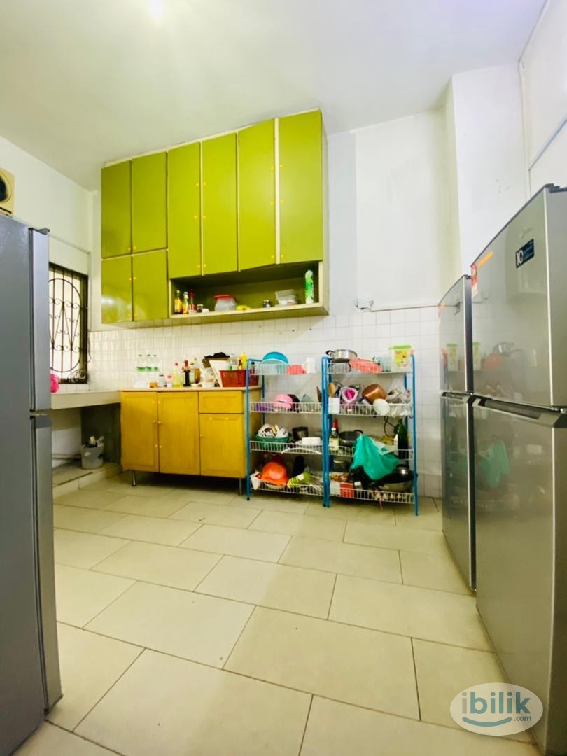 ⚡️⚡️SPACIOUS MIDDLE Room⚡️⚡️– Affordable ! 🛋️💲" AT SS 2 PETALING JAYA - Image 5
