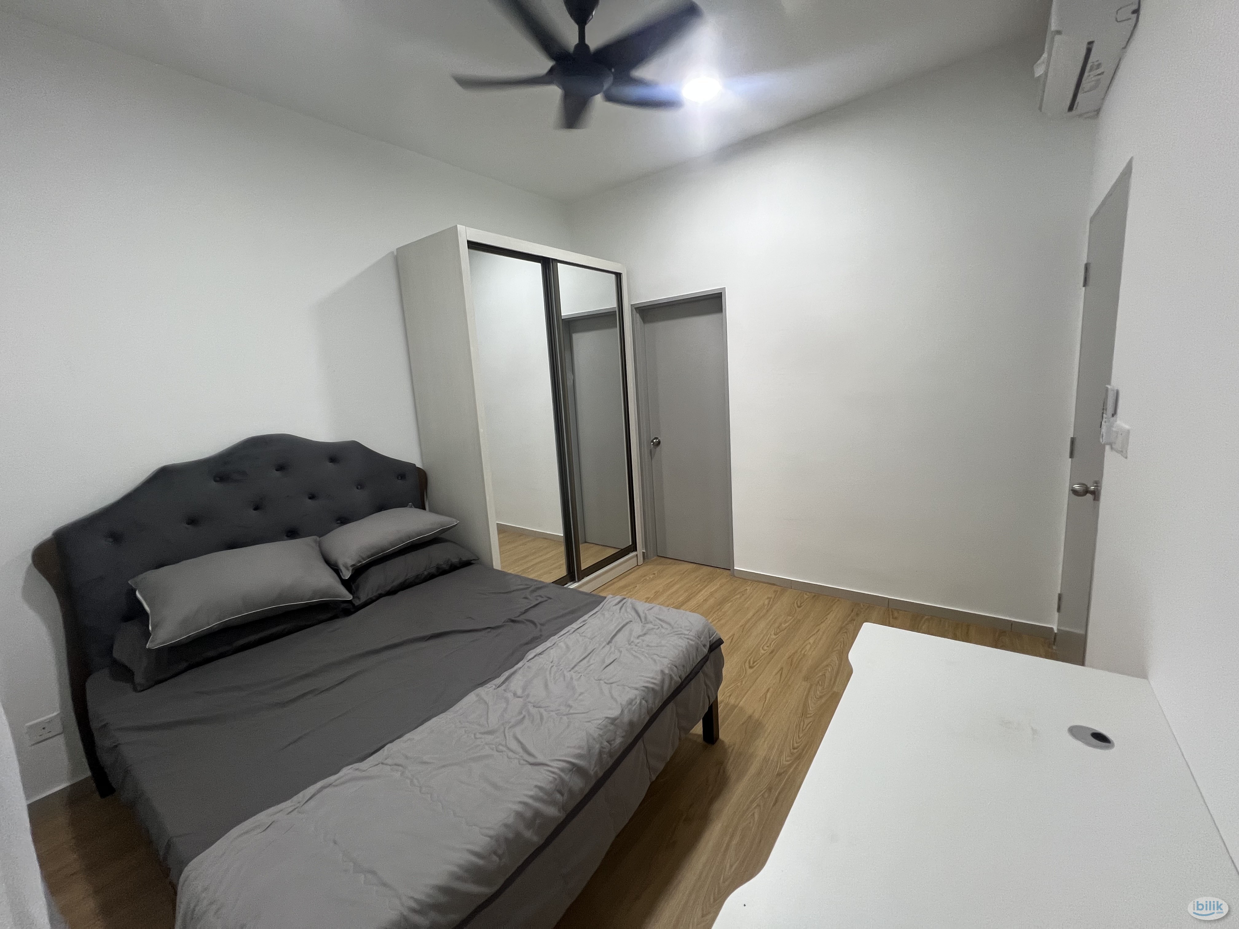 master room girls only- nikka city central-direct owner - Image 1