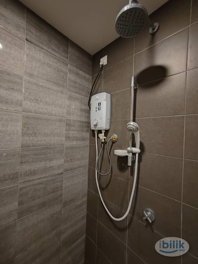 Symphony Tower Studio For Rent - Image 5