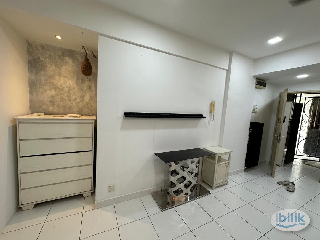 FIRST RESIDENCE MIDDLE ROOM FOR RENT NEAR KEPONG BARU MRT - Image 4