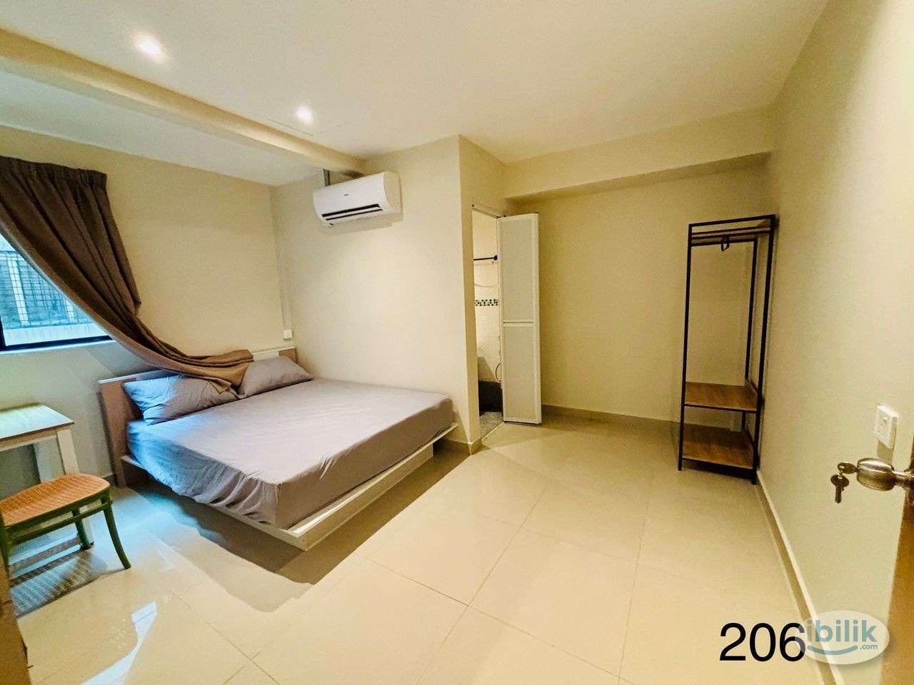 NEW UNIT Master Room at Jalan Imbi, Bukit Bintang - Image 1