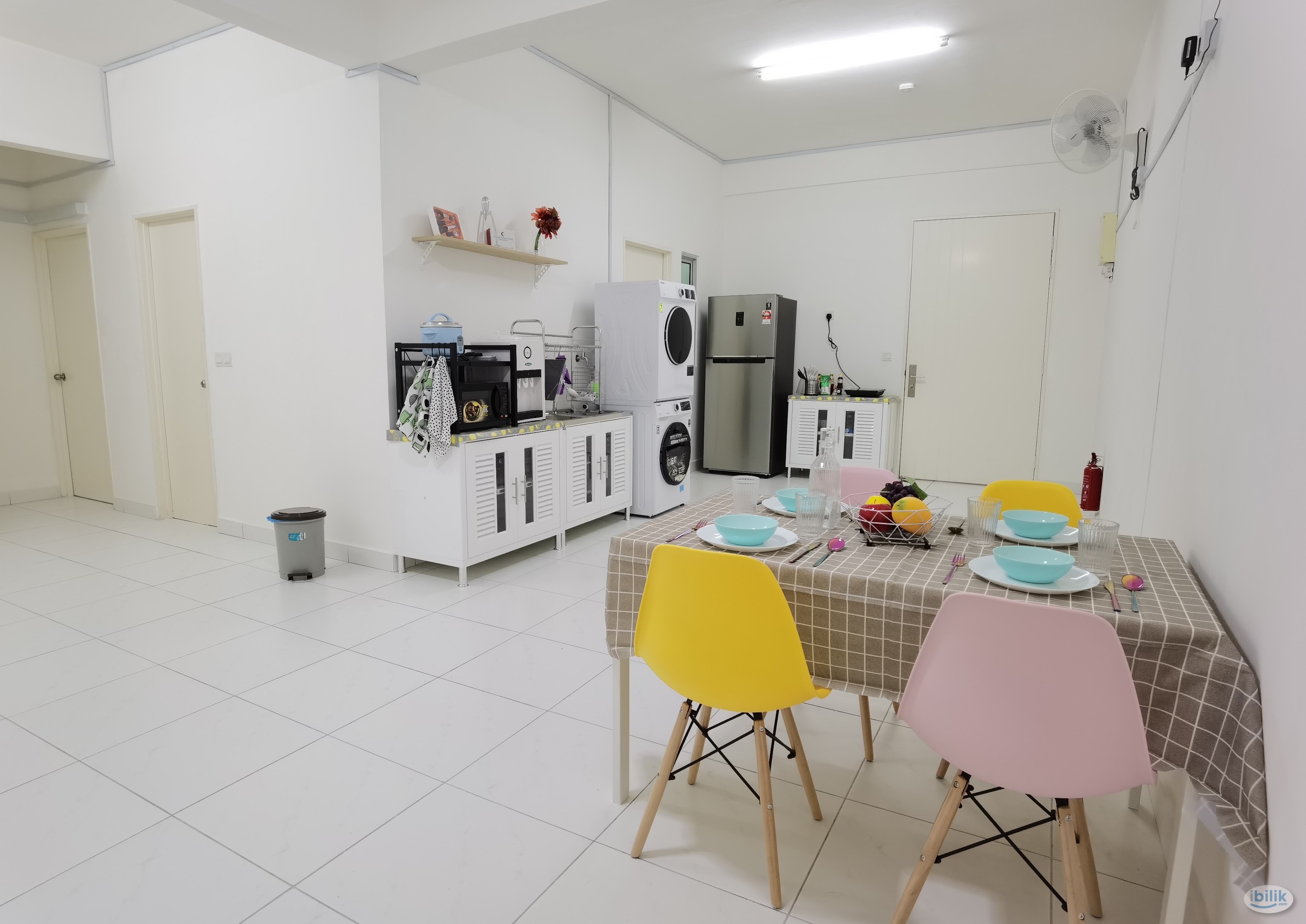 Middle Room For Rent At Elit Heights - Image 2