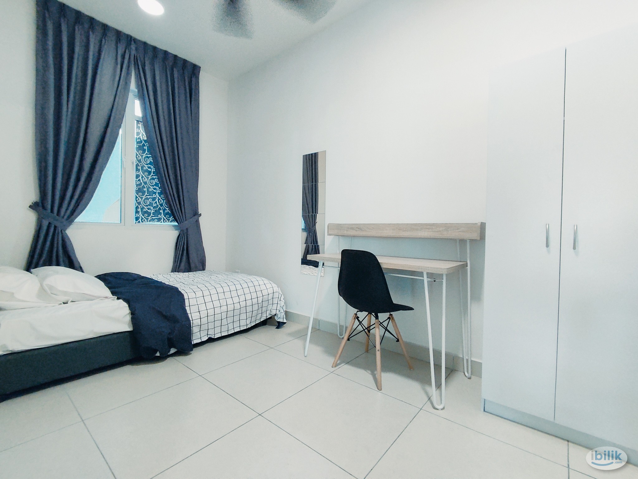 All Female ‼️ (Medium Room C_SRU) free WIFI Utilities Near MRT at Residensi Suasana - Image 1