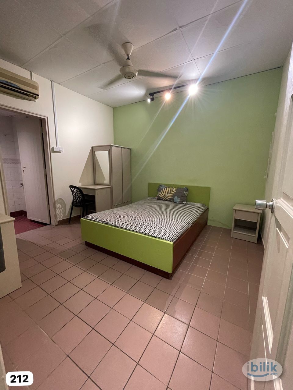Master Room at Chow Kit, KL City Centre - Image 1