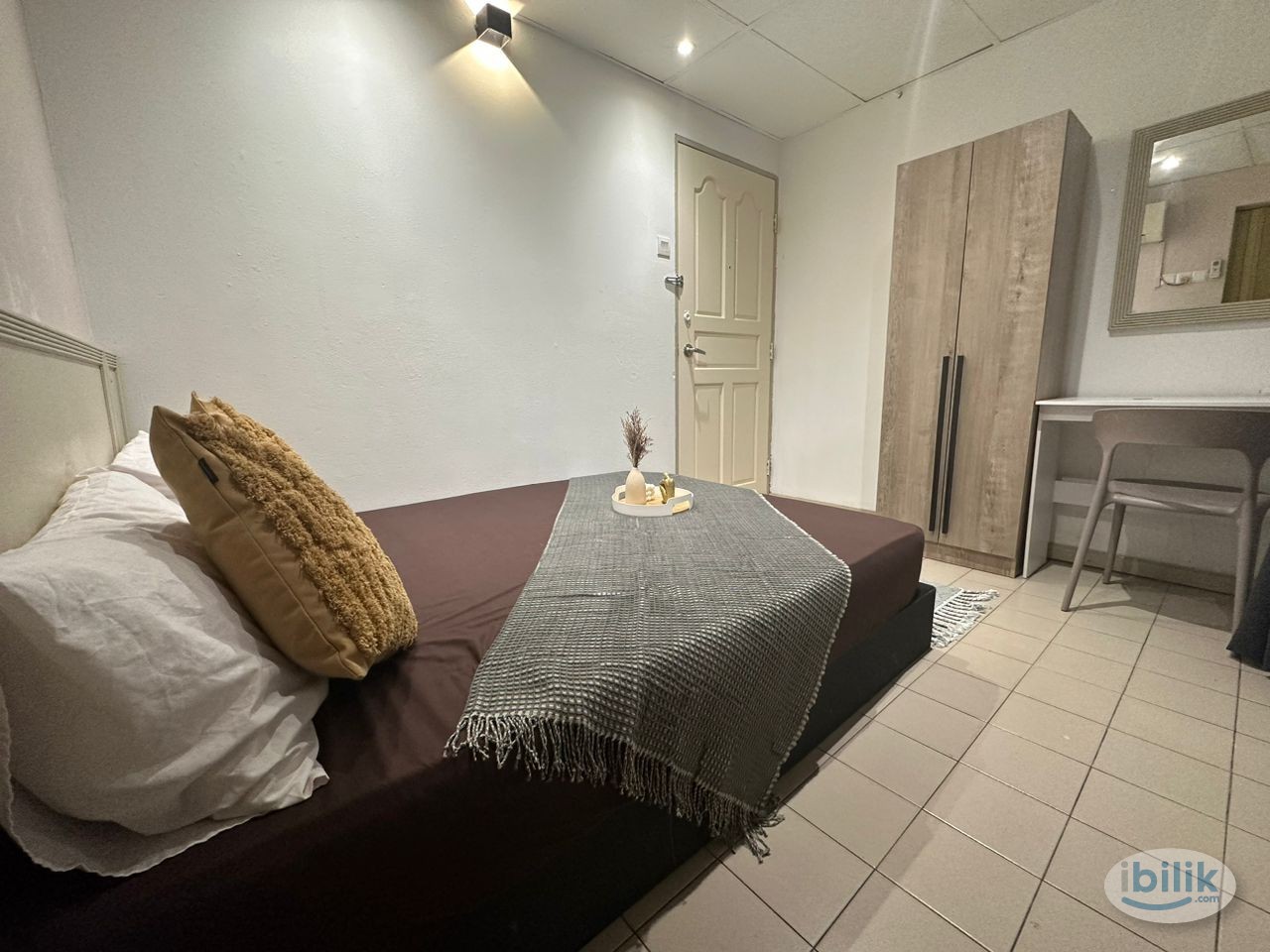 ✨Nice room with private bathroom for rent at Uptown Damansara, 2min walking distance to Starling Mall, 8min drive to One - Image 1
