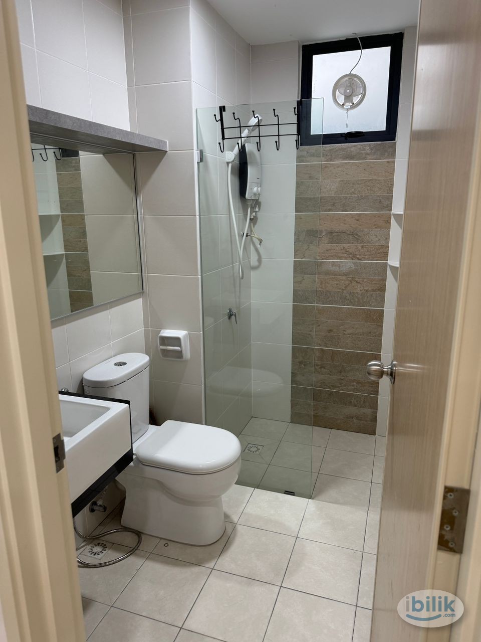 💗💃Cozy FEMALE Middle Room at Sungai Ara, Penang💃💗 - Image 2