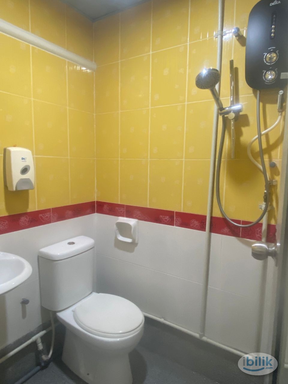 ⭐️HOTEL 83, BUKIT BINTANG ⭐️ PRIVACY MASTER ROOM At Jalan Imbi Bukit Bintang Near Berjaya Time Square 🔥MOVE IN IMMEDIATE - Image 4