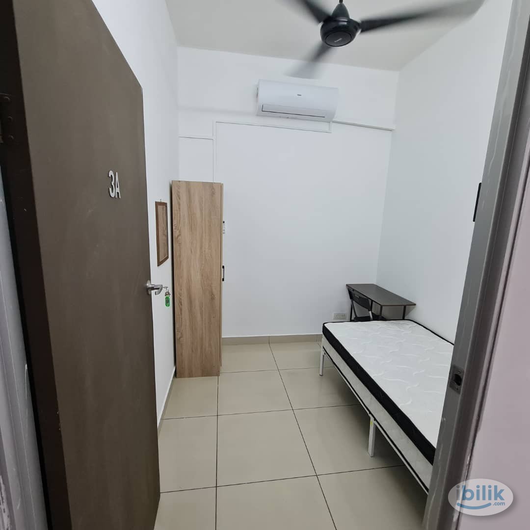 Master Room at Impian Meridian, UEP Subang Jaya - Image 3