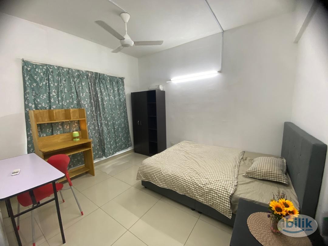 Master Room at Casa Residenza, Kota Damansara - Image 3