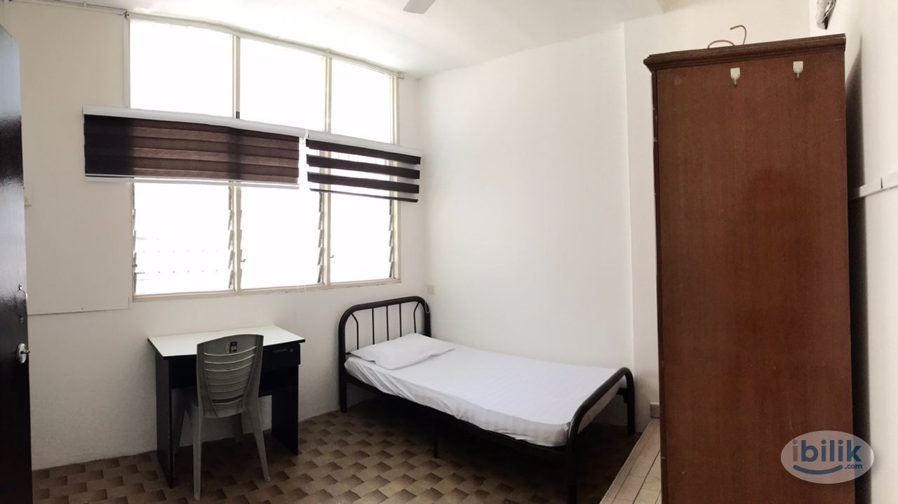 Single Room at Georgetown, Penang - Image 1