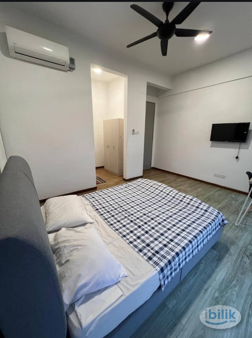 Zero Deposit‼️ All Female (Master Room w Toilet) at 7 Tree Seven Residence, Bandar Sungai Long - Image 1