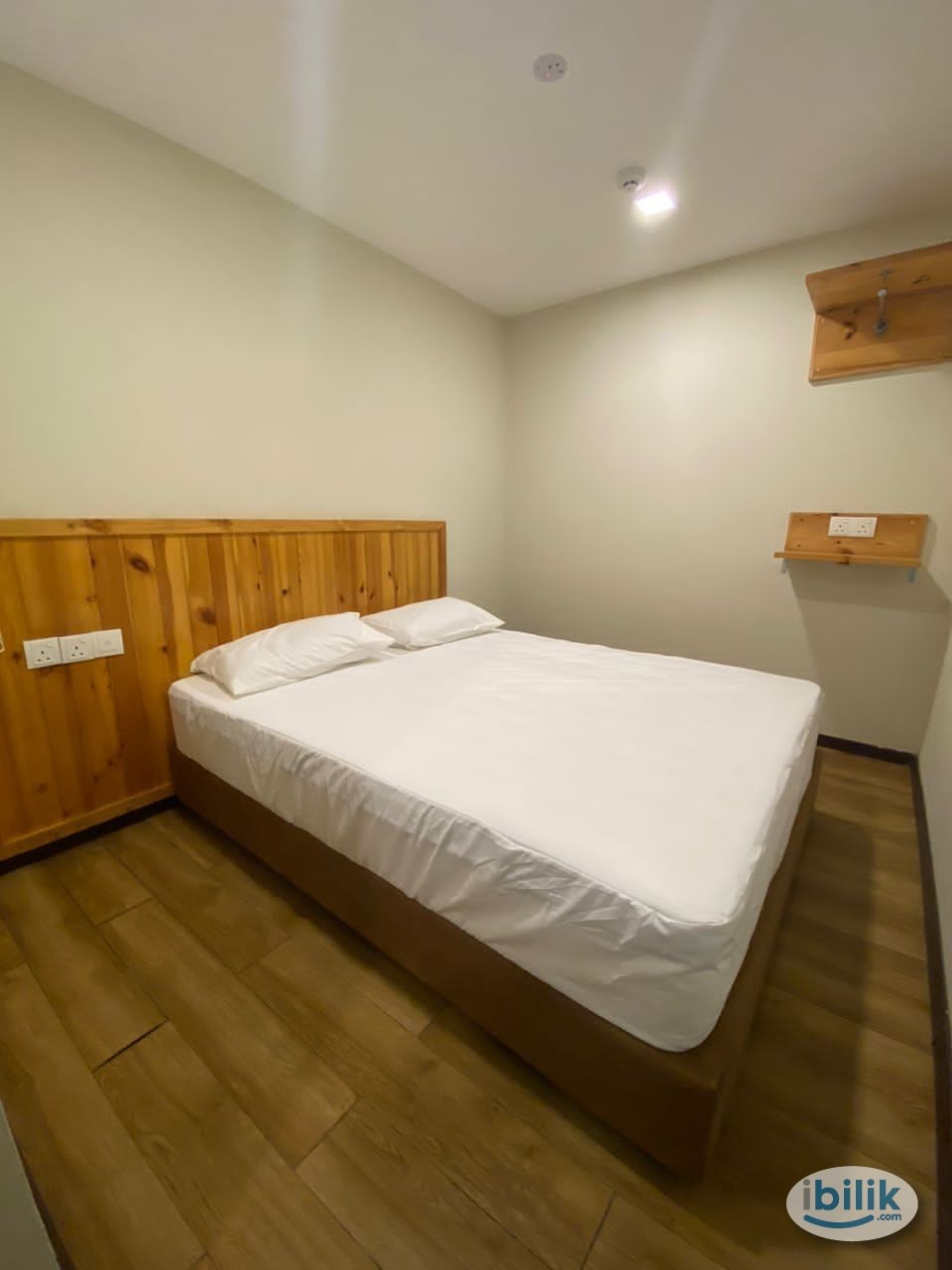 🤗SPACIOUS MIDDLE ROOM AT SS2🤗 🔥MOVE IN IMMEDIATELY🔥🔥🌈TRUSTED AGENT🌈 - Image 1