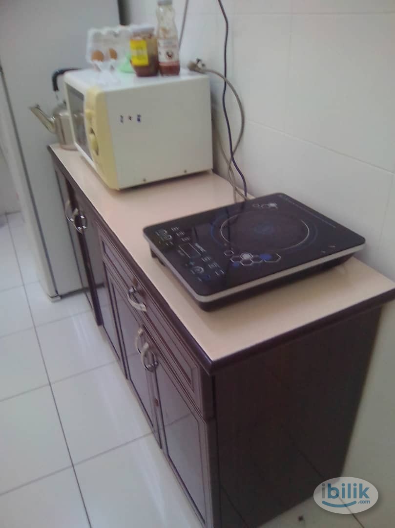 medium aircond Room For Rent Sri Saujana Aparment Near Komtar . - Image 2
