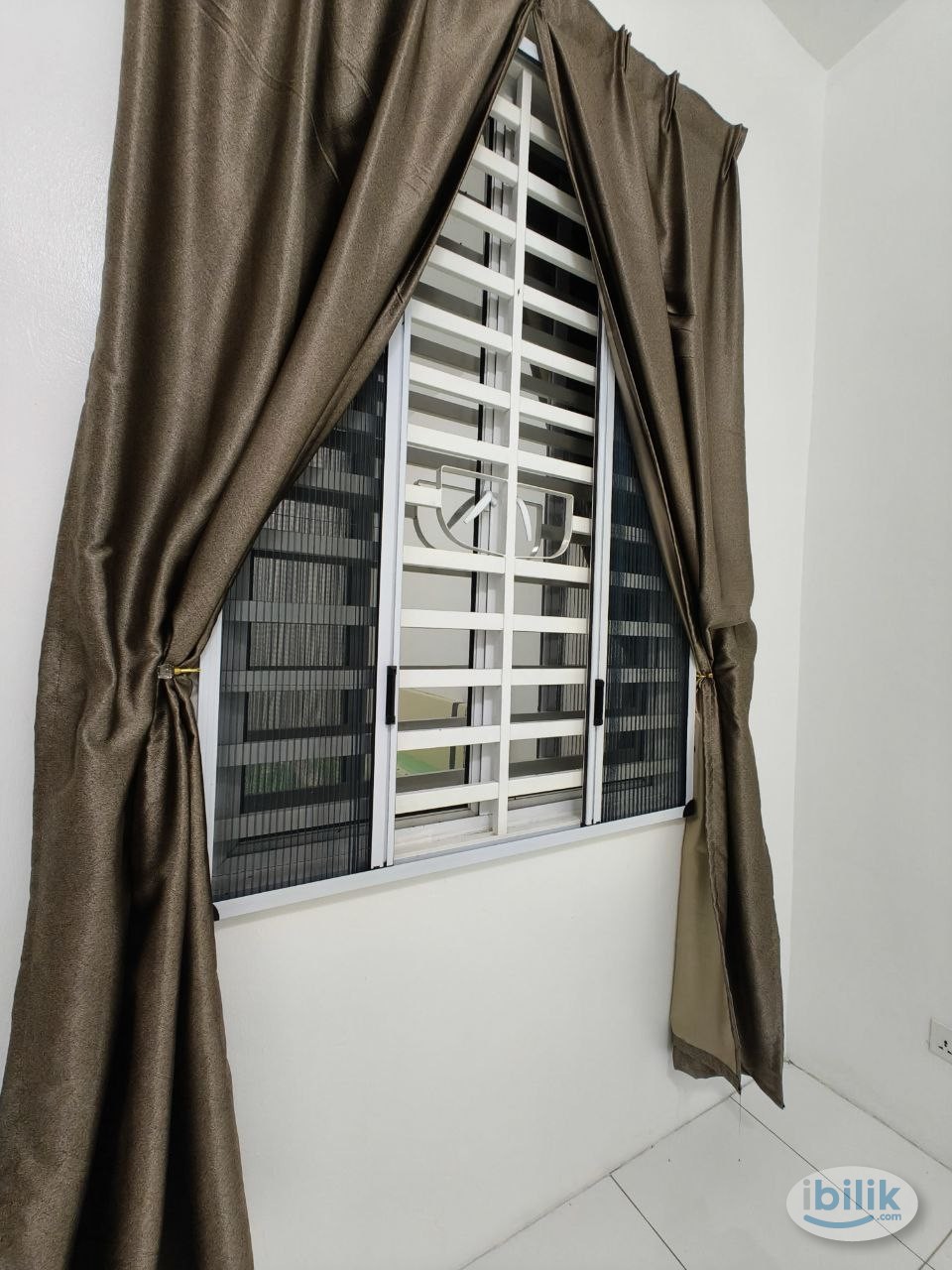 Middle Room at Maple Residence, Butterworth - Image 5