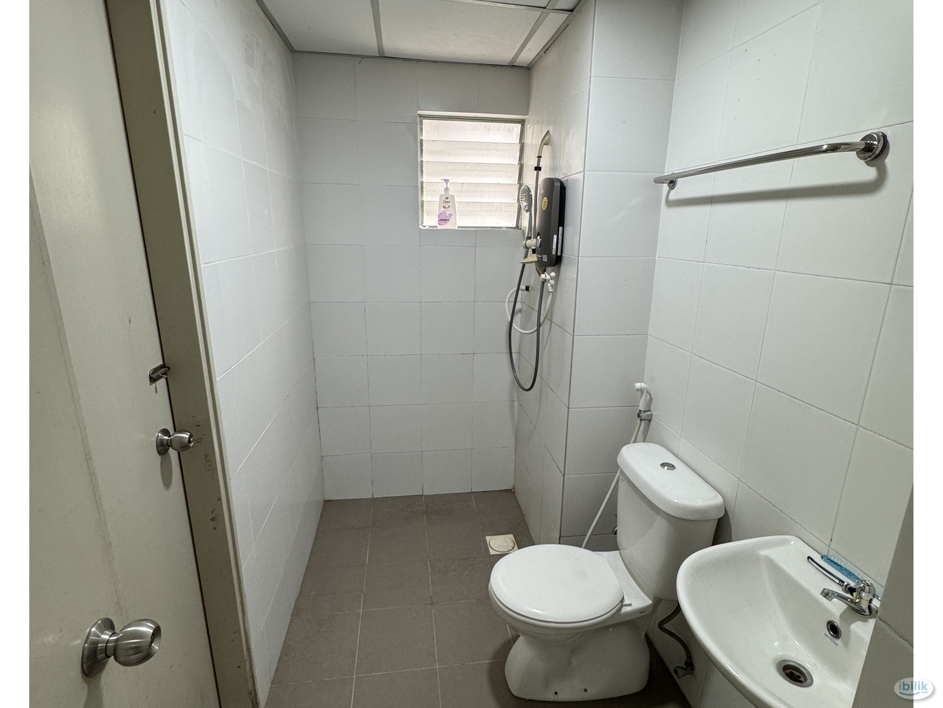 Kiara Residence 1 Bukit OUG | Walk to LRT | Fully Furnished Rooms - Image 2