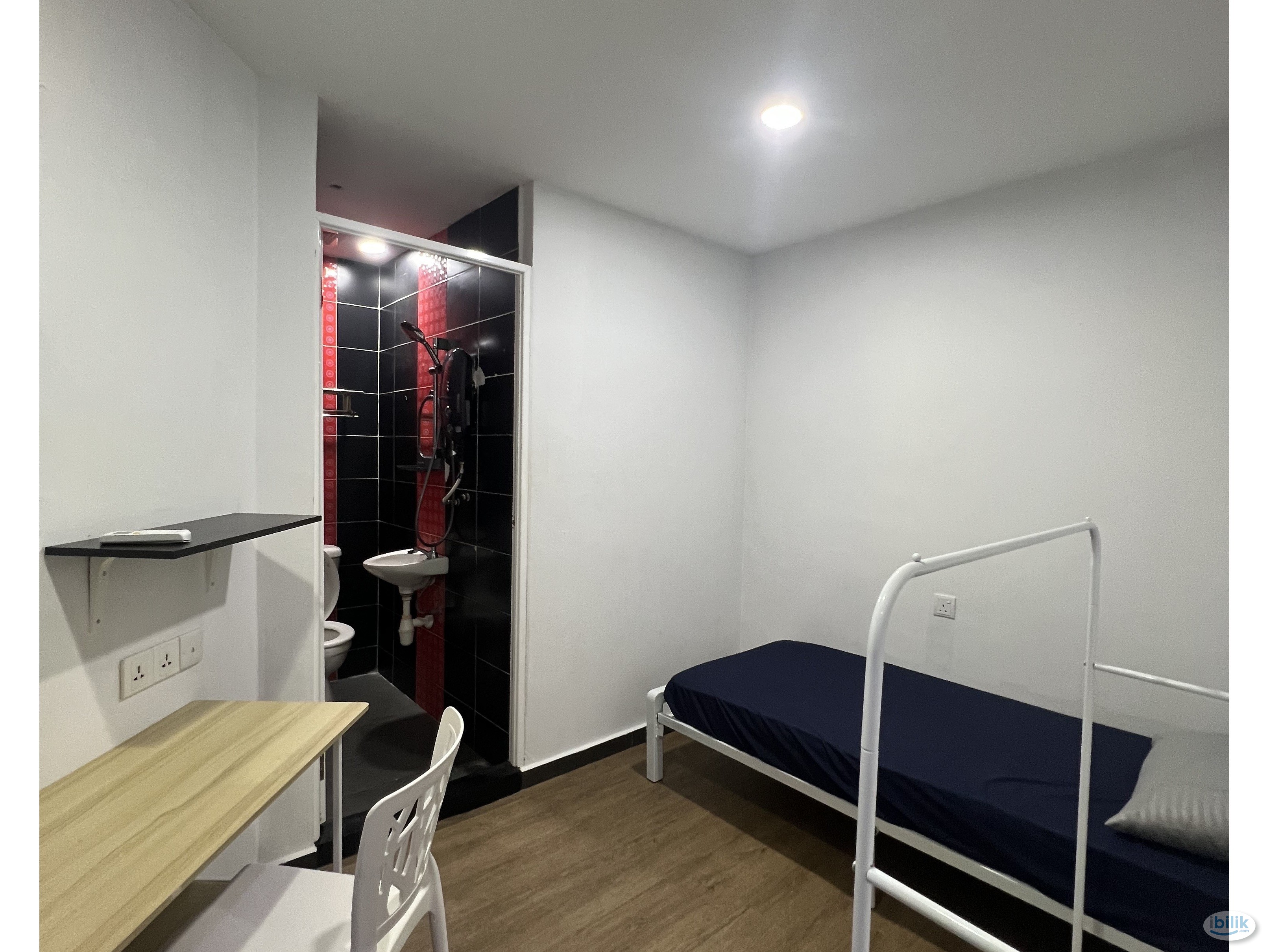 Single Room @ SS 4d/2 near to LRT Kelana Jaya Station, Petaling Jaya, Selangor - Image 1