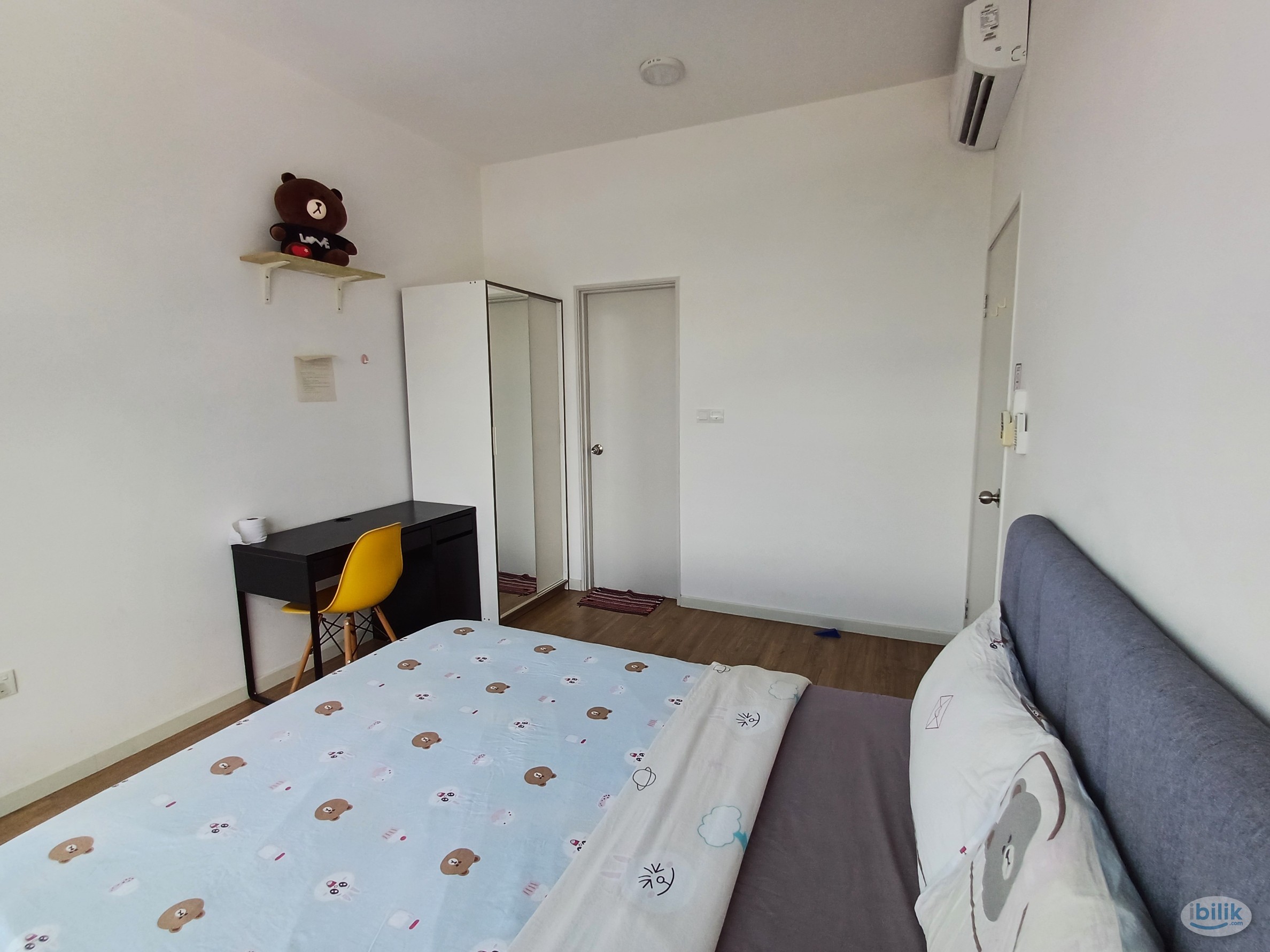 {Female Unit} Premium Furnished Master Room at Casa Green, Bukit Jalil. Walking Distance with Covered Walkway to LRT - Image 1