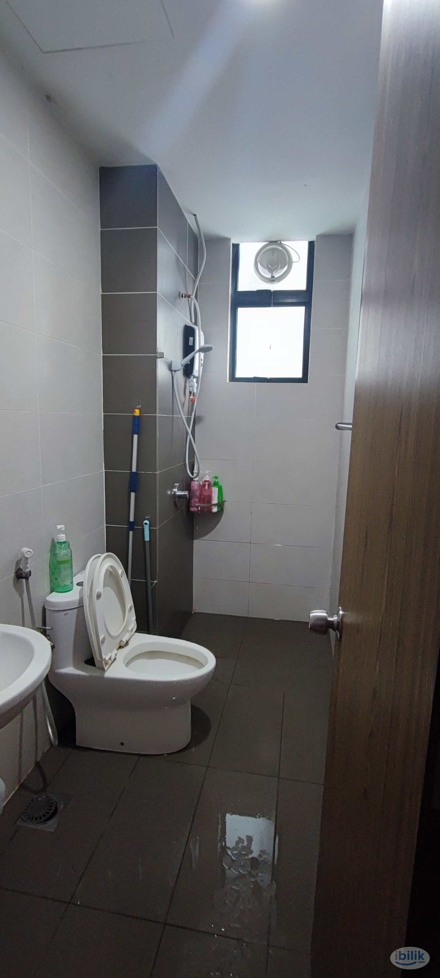 Master Room at Seri Kembangan, Selangor - Image 3