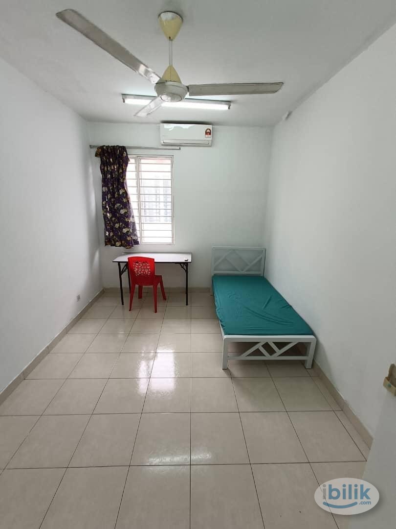 💥BILIK MURAH💥🏡SETIA ALAM MIDDLE ROOM FOR RENT🏡NEAR TO SETIA CITY MALL ,KOSSAN TOWER , TOP GLOVE🎏🎏🎏 - Image 1