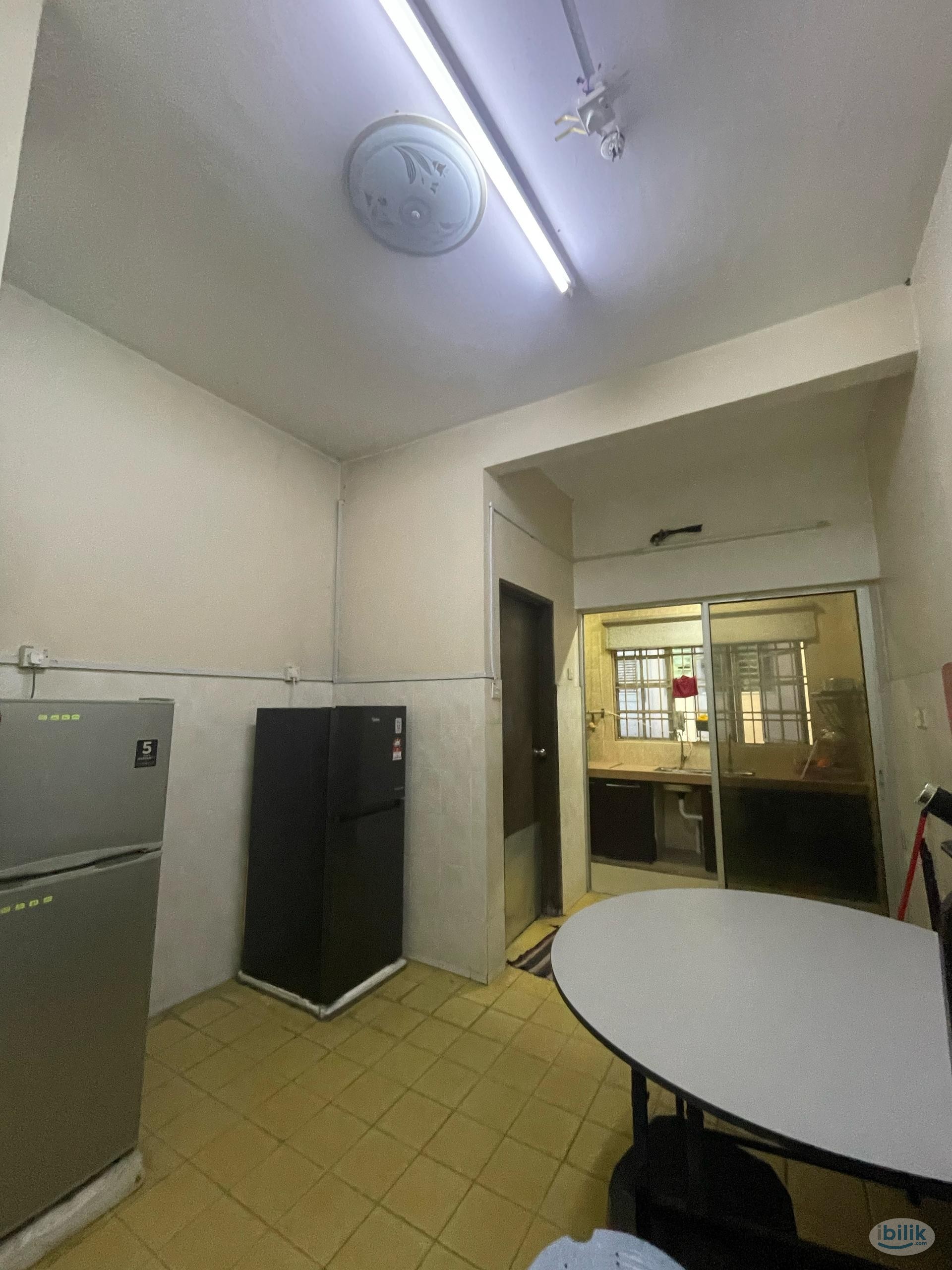 Damansara TTDI Room For Rent Near Public Transport - Image 3