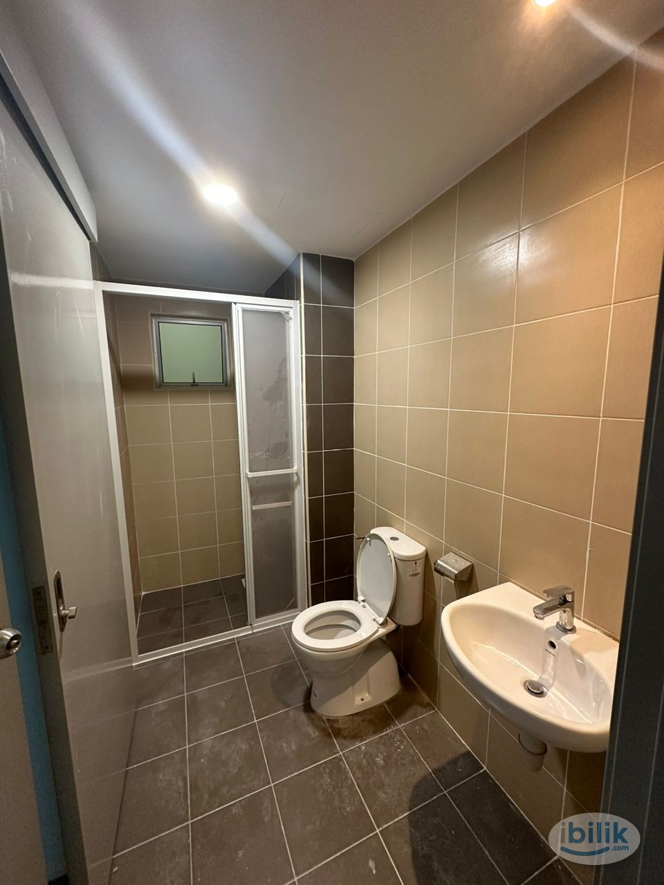 Master Room at Razak City Residences, Sungai Besi (Move in condition) - Image 5