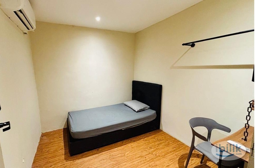 🌟Middle Room with private bathroom @ PJ SS3 Near to ICON City - Image 2