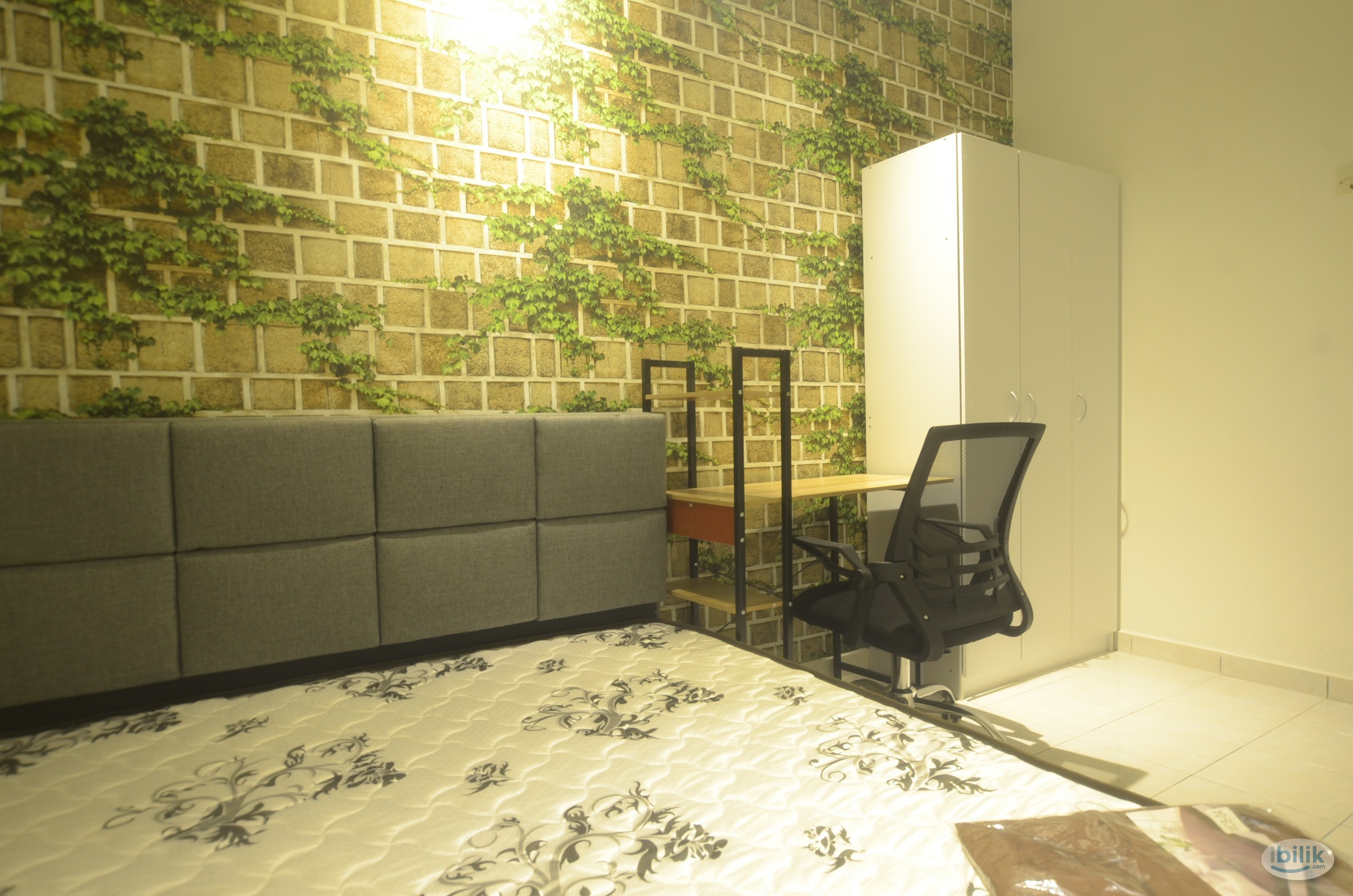 Female Middle Room at Sutramas, Bandar Puchong Jaya - Image 2